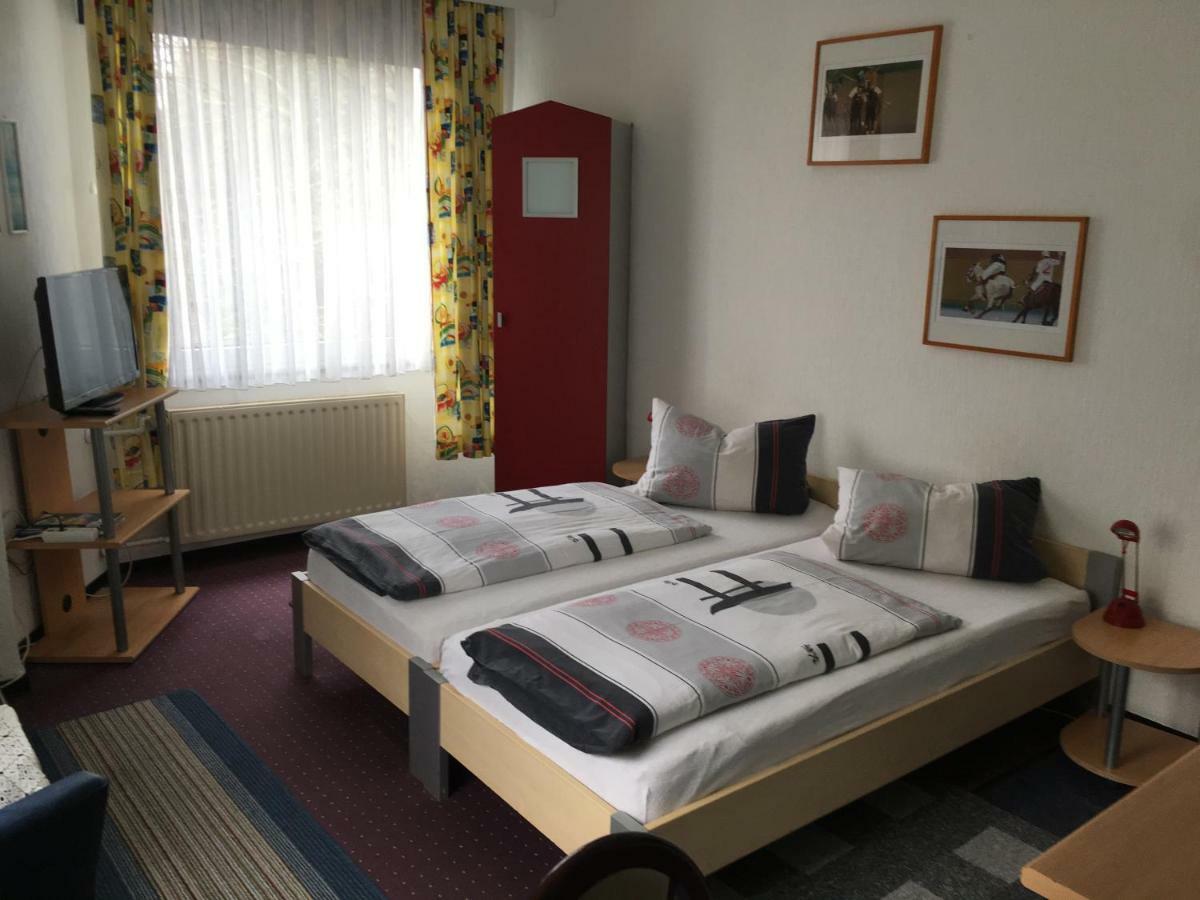 Готель Gaestezimmer Siminciuc Аахен Екстер'єр фото