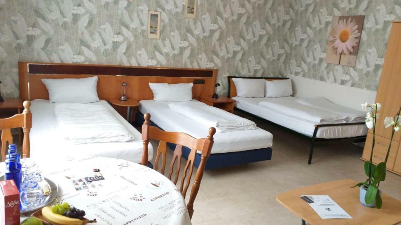 Готель Gaestezimmer Siminciuc Аахен Екстер'єр фото